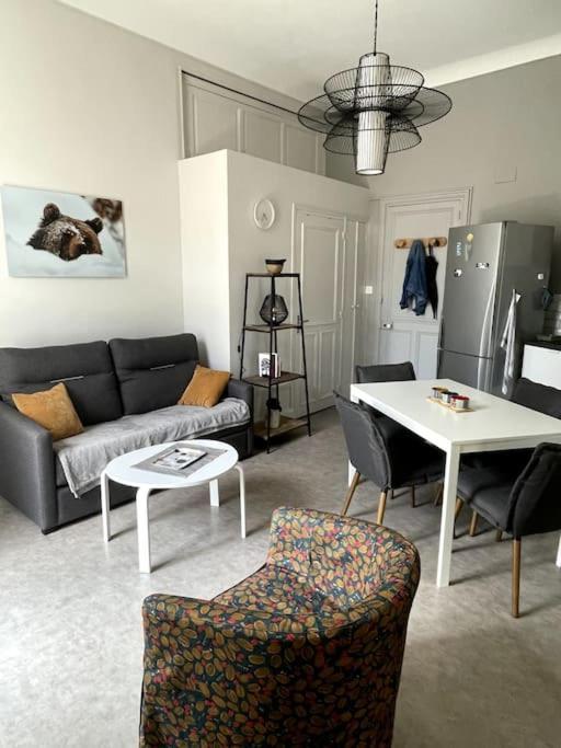 101 Pyrenees Palace Appartement Bagnères-de-Luchon Esterno foto