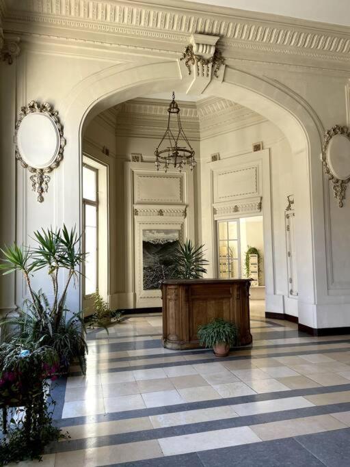 101 Pyrenees Palace Appartement Bagnères-de-Luchon Esterno foto